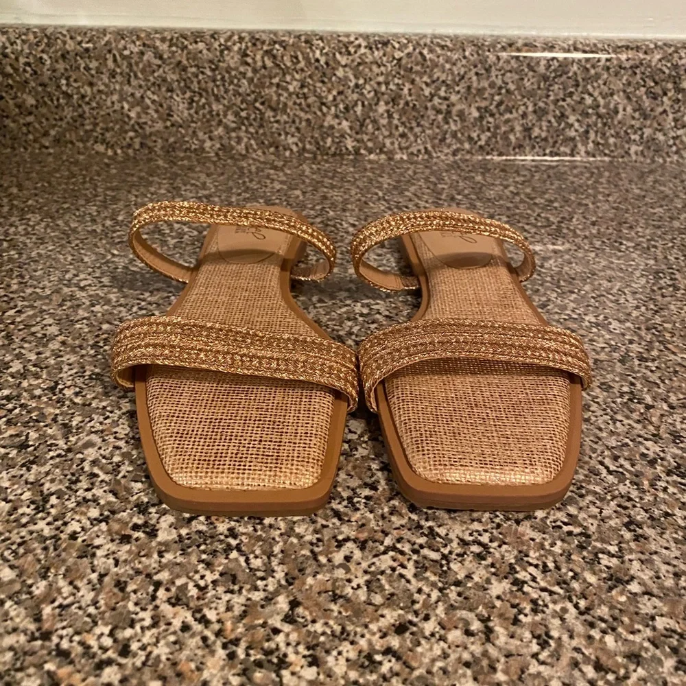 Women’s Jewel by Badgley Mischka Sadals - Picture 2 of 4